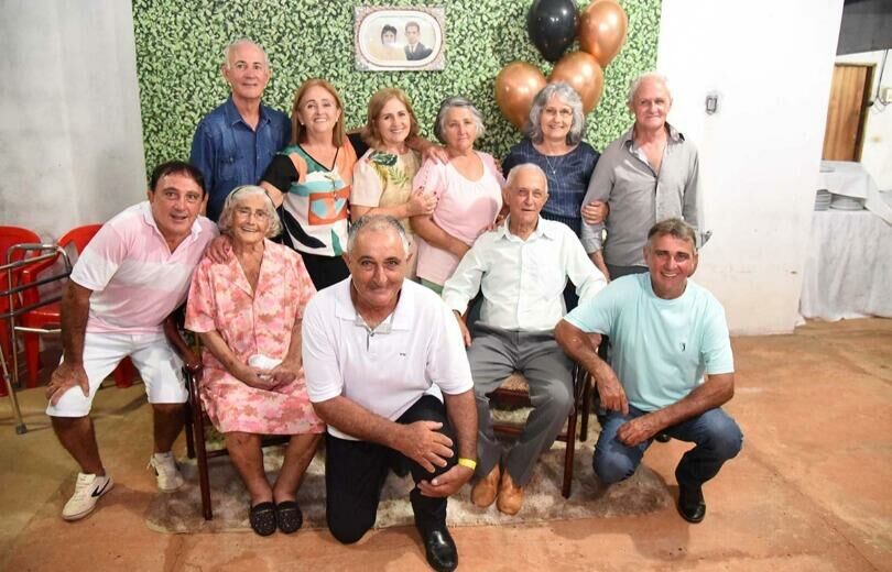 Imagem de compartilhamento para o artigo Shows, surpresas e muita emoção marcam festa dos 93 anos de Alcides Alves Carrijo da MS Todo dia